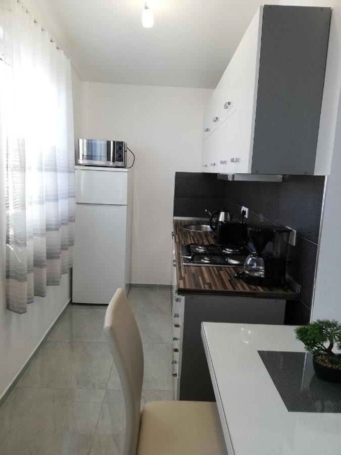 Apartmani Poljanec Vir Exterior foto